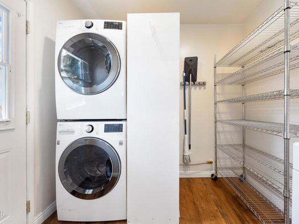 3712 El Caminito, Glendale CA 91214