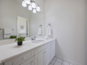 827 W Heritage Oak Court, Altadena CA 91001