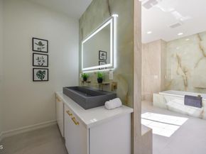 827 W Heritage Oak Court, Altadena CA 91001