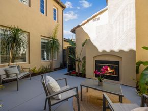 827 W Heritage Oak Court, Altadena CA 91001