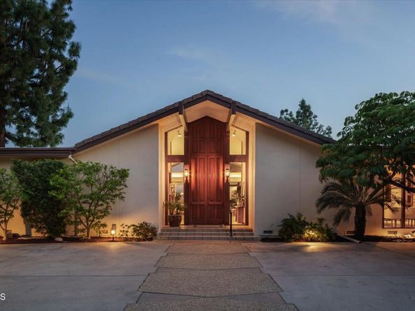 1279 Chateau Road, Pasadena CA 91105