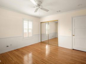 1587 N Harding Avenue, Pasadena CA 91104