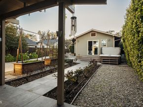 1892 N Marengo Avenue, Pasadena CA 91103