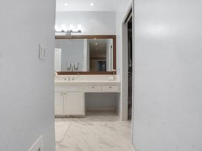 10327 Missouri Avenue 102, Los Angeles CA 90025