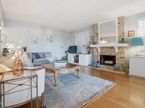 10327 Missouri Avenue 102, Los Angeles CA 90025