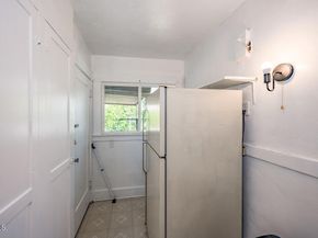 1139 N Heliotrope Drive, Los Angeles CA 90029