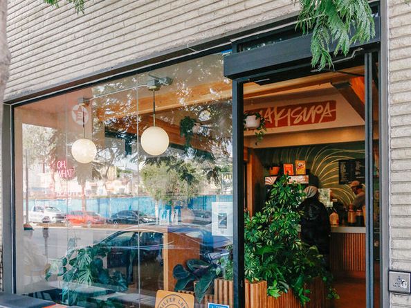 2753 Waverly Drive 302, Los Angeles CA 90039