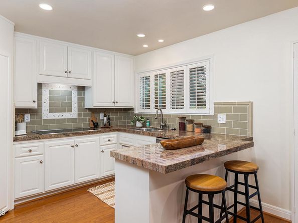 1200 S Orange Grove Boulevard 2, Pasadena CA 91105