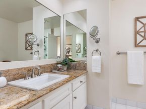 1200 S Orange Grove Boulevard 2, Pasadena CA 91105