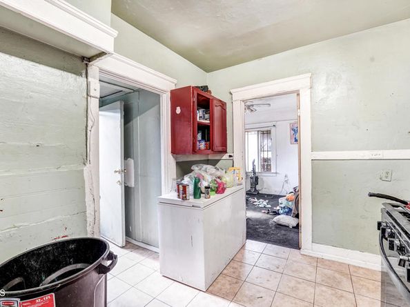 352 W 59th Place, Los Angeles CA 90003