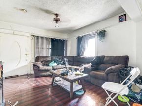 352 W 59th Place, Los Angeles CA 90003