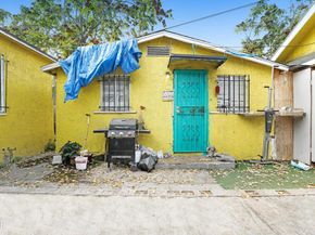 352 W 59th Place, Los Angeles CA 90003