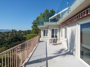 2954 Zane Grey Terrace, Altadena CA 91001