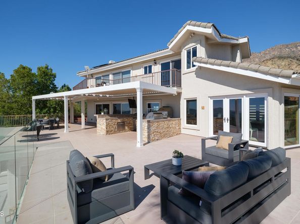 2954 Zane Grey Terrace, Altadena CA 91001