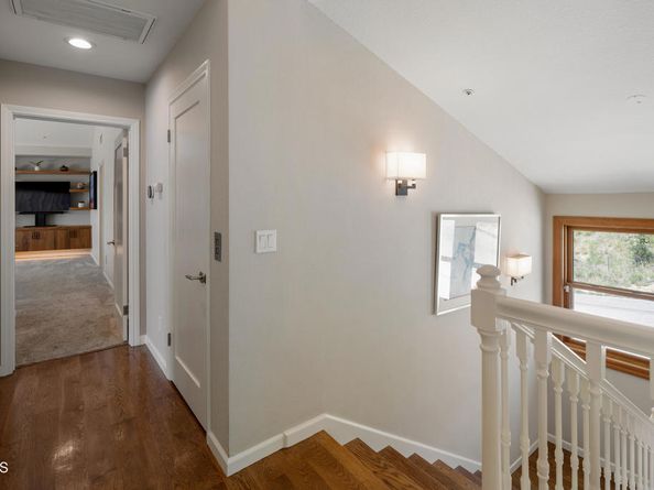 2954 Zane Grey Terrace, Altadena CA 91001