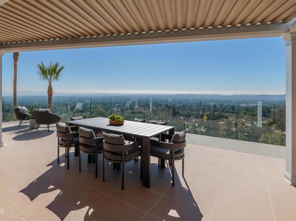 2954 Zane Grey Terrace, Altadena CA 91001