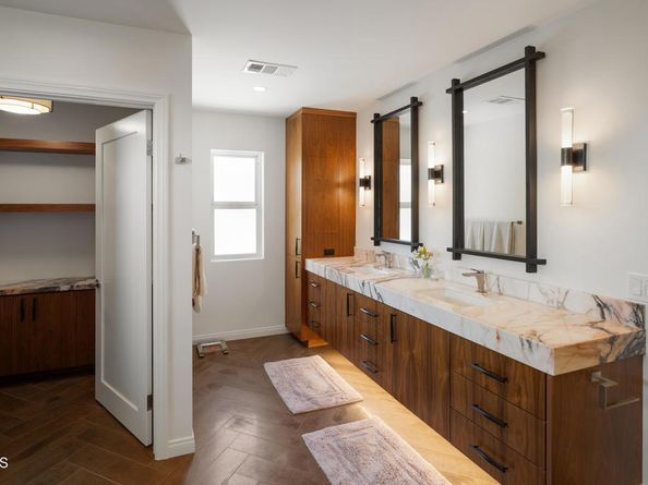 2954 Zane Grey Terrace, Altadena CA 91001