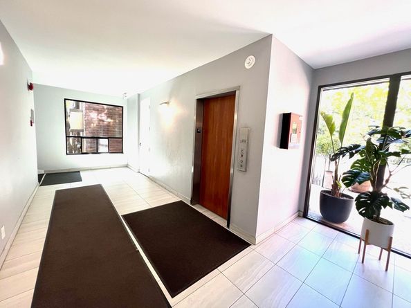 700 S Lake Avenue 111, Pasadena CA 91106