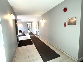 700 S Lake Avenue 111, Pasadena CA 91106