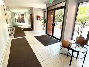 700 S Lake Avenue 111, Pasadena CA 91106