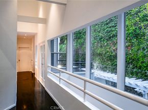 1833 Roscomare Road, Los Angeles CA 90077