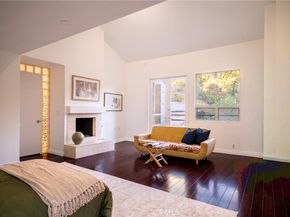 1833 Roscomare Road, Los Angeles CA 90077