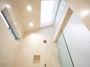 1833 Roscomare Road, Los Angeles CA 90077