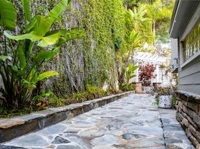 1833 Roscomare Road, Los Angeles CA 90077