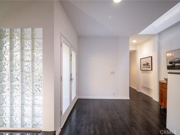 1833 Roscomare Road, Los Angeles CA 90077