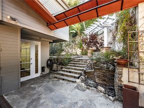 1833 Roscomare Road, Los Angeles CA 90077