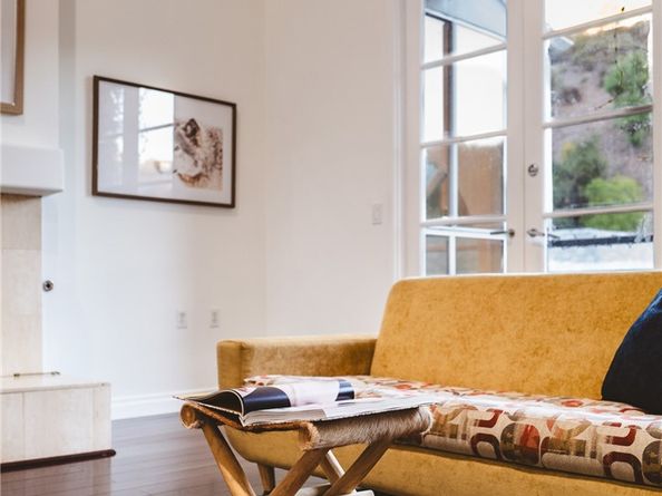 1833 Roscomare Road, Los Angeles CA 90077