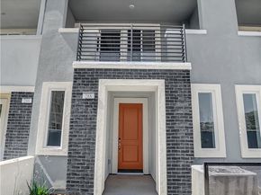 288 Lockhart Way, West Covina CA 91790