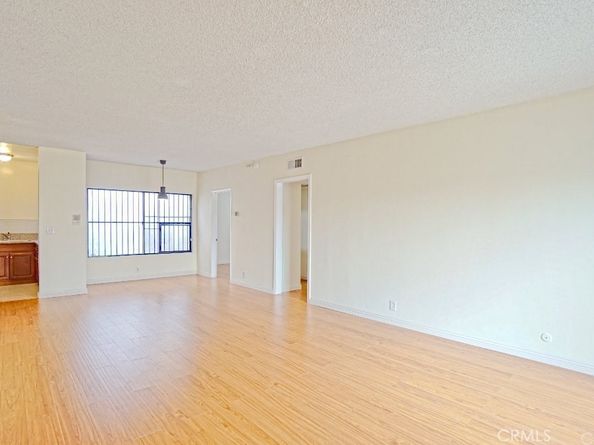 933 New Depot 6 & 7, Los Angeles CA 90012