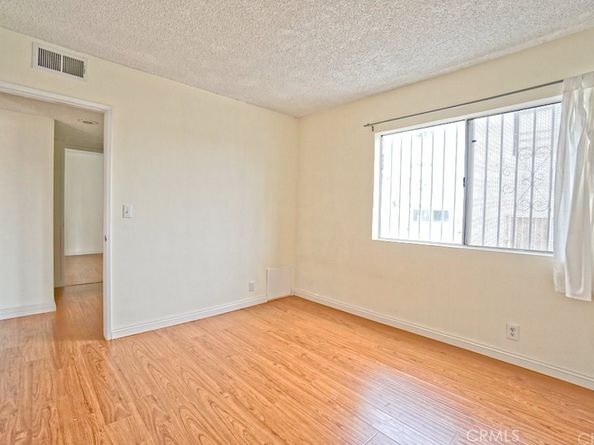 933 New Depot 6 & 7, Los Angeles CA 90012