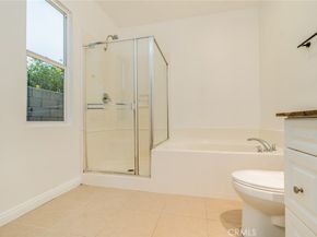 15841 Barletta, Fontana CA 92336