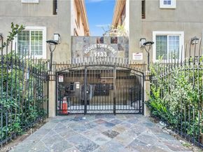 1133 S Hoover Street 314, Los Angeles CA 90006