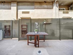 1133 S Hoover Street 314, Los Angeles CA 90006