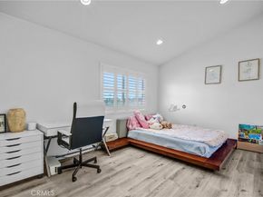 1133 S Hoover Street 314, Los Angeles CA 90006