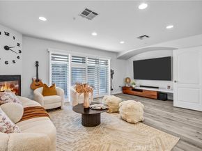 1133 S Hoover Street 314, Los Angeles CA 90006