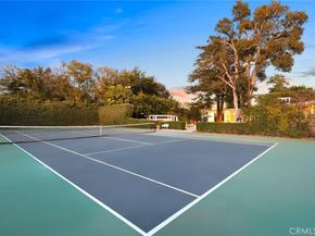 935 Hillcrest, Pasadena CA 91106