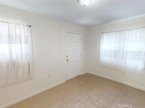 2372 W 29th, Los Angeles CA 90018