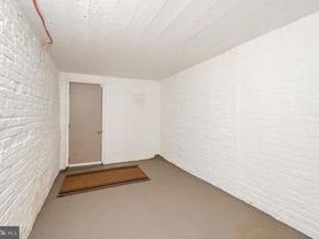 1526 Spring Place NW, Washington DC 20010