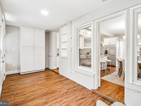 1526 Spring Place NW, Washington DC 20010