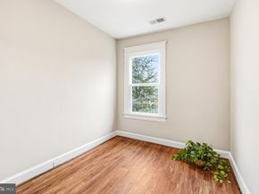 1526 Spring Place NW, Washington DC 20010