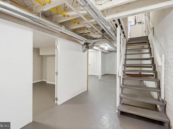 1526 Spring Place NW, Washington DC 20010