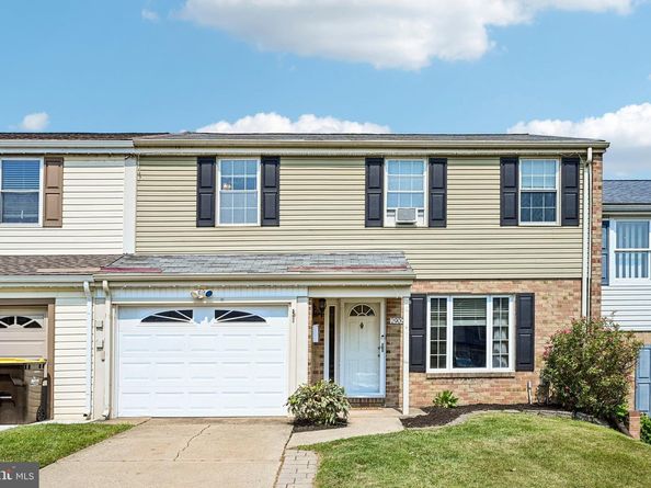 2909 Bunker Hill Court, Bensalem PA 19020
