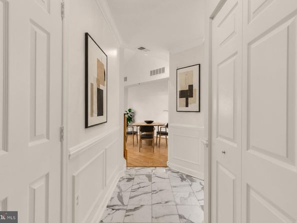 2330 14TH Street N 407, Arlington VA 22201
