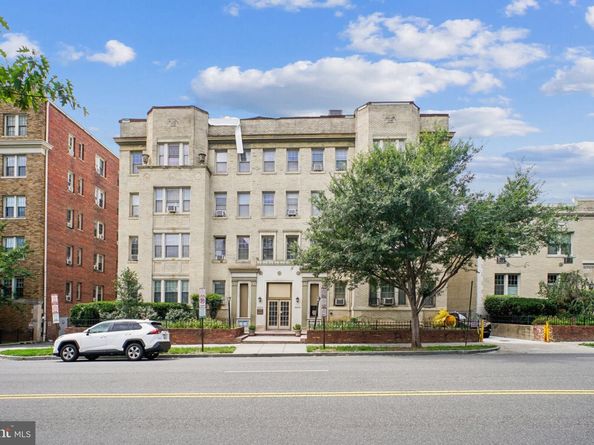 3010 Wisconsin Avenue NW 207, Washington DC 20016