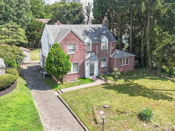 674 Meetinghouse Road, Elkins Park PA 19027