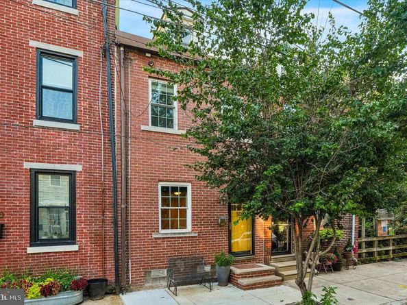 1232 Crease Street, Philadelphia PA 19125